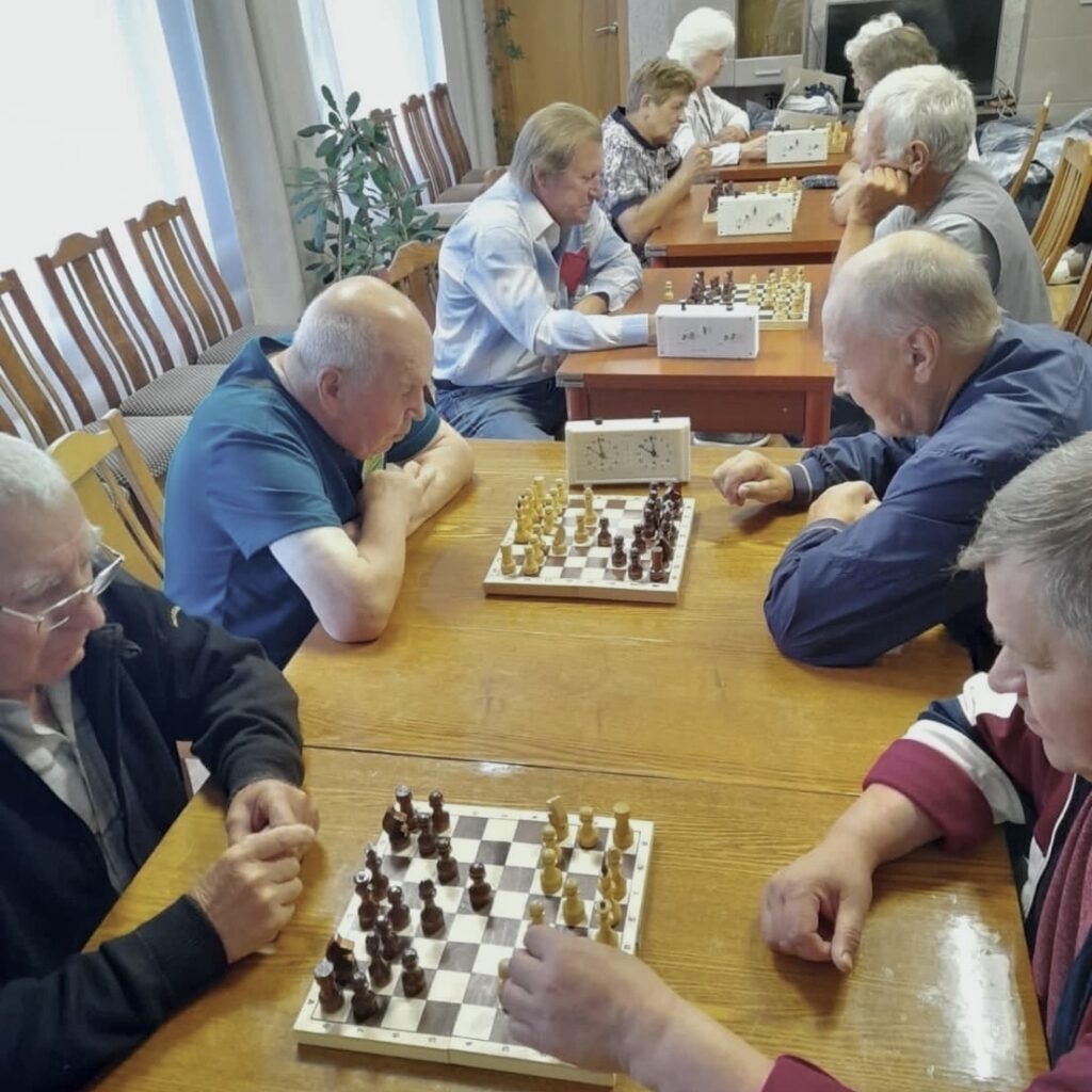 Шахматы Фото из группы https://vk.com/club191436007